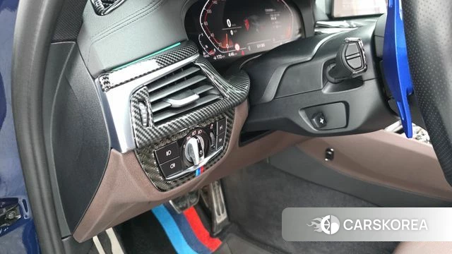 BMW 5 Series (G30) id 4698209 из Кореи 32