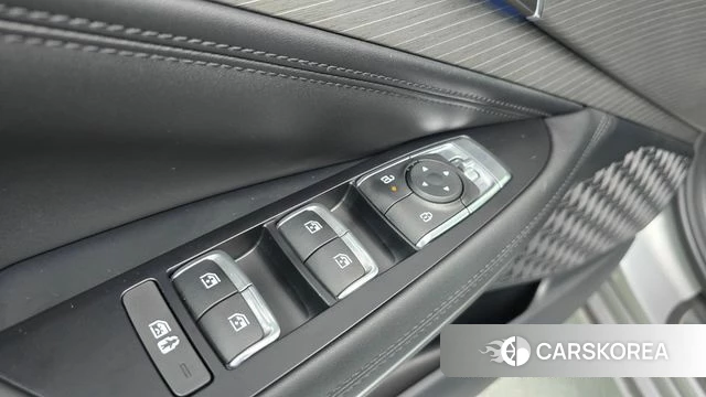 Kia The New K8 Hybrid id 4427150 из Кореи 32