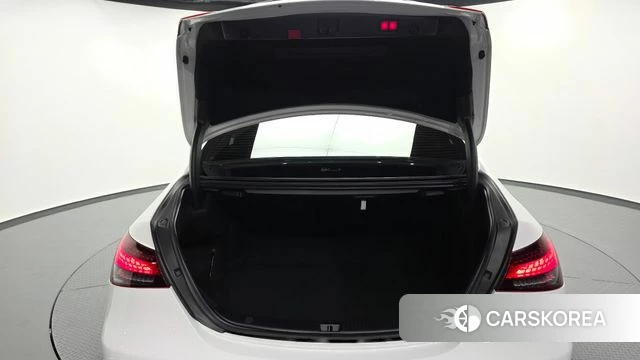 Mercedes-Benz E-Class W213 id 4697642 из Кореи 32