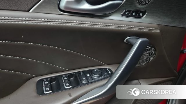Kia Stinger Meister id 4608997 из Кореи 32