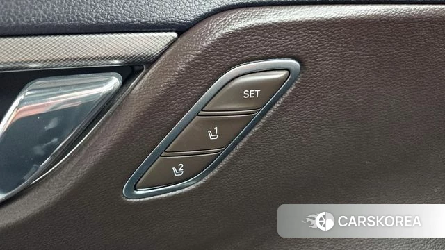 Hyundai The New Grandeur IG id 4355348 из Кореи 32