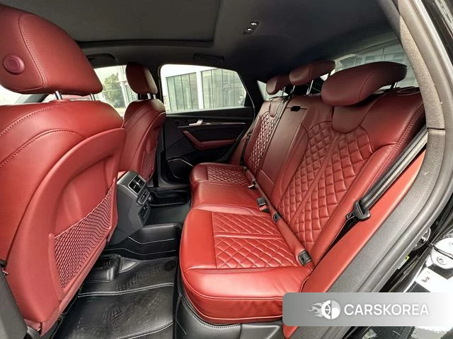 Audi Q5L Sportback id 4210846 из Китая 32