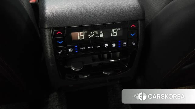 Jeep Grand Cherokee (WL) id 4848316 из Кореи 32
