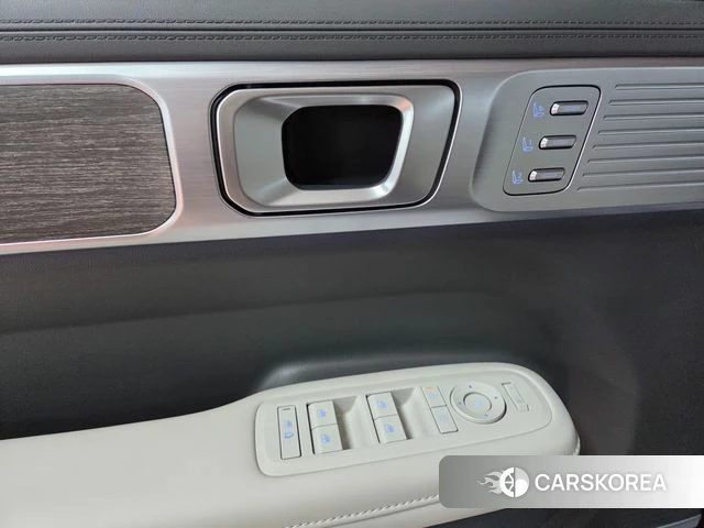 Hyundai Santa Fe (MX5) id 4635049 из Кореи 32