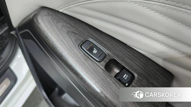 Kia K7 Premier Hybrid id 4458882 из Кореи 32