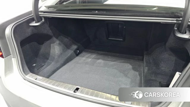 BMW 7 Series (G11) id 4836209 из Кореи 32