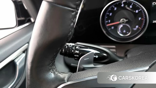 Hyundai The New Grandeur IG id 4338502 из Кореи 32