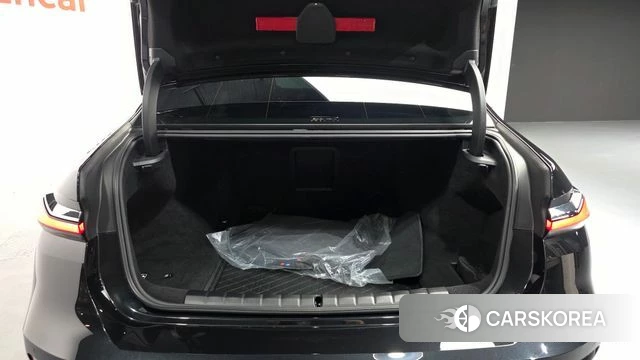 BMW 7 Series (G70) id 4533268 из Кореи 32