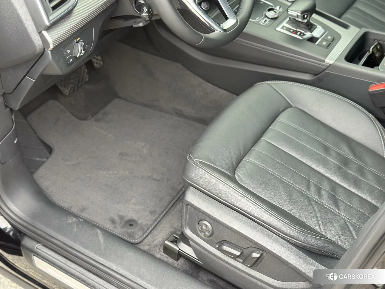 Audi Q5L id 4441311 из Китая 33