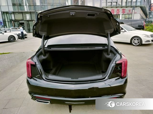 Cadillac CT5 id 3857877 из Китая 33
