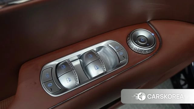 Genesis G90 (RS4) id 4758686 из Кореи 33