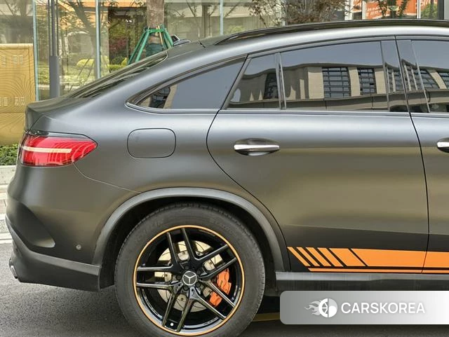 Mercedes-Benz GLE Coupe AMG id 4210023 из Китая 33