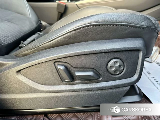 Audi Q5L Sportback id 4213168 из Китая 33