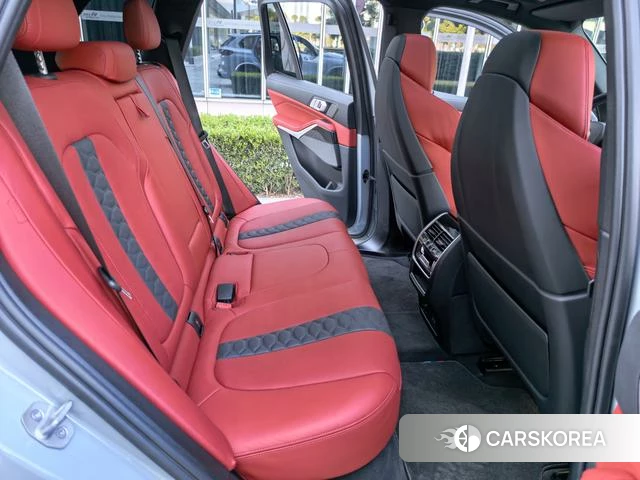 BMW X5 M id 4238683 из Китая 33