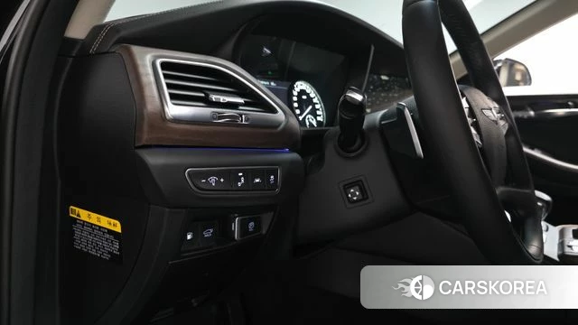 Genesis G90 id 4836184 из Кореи 33
