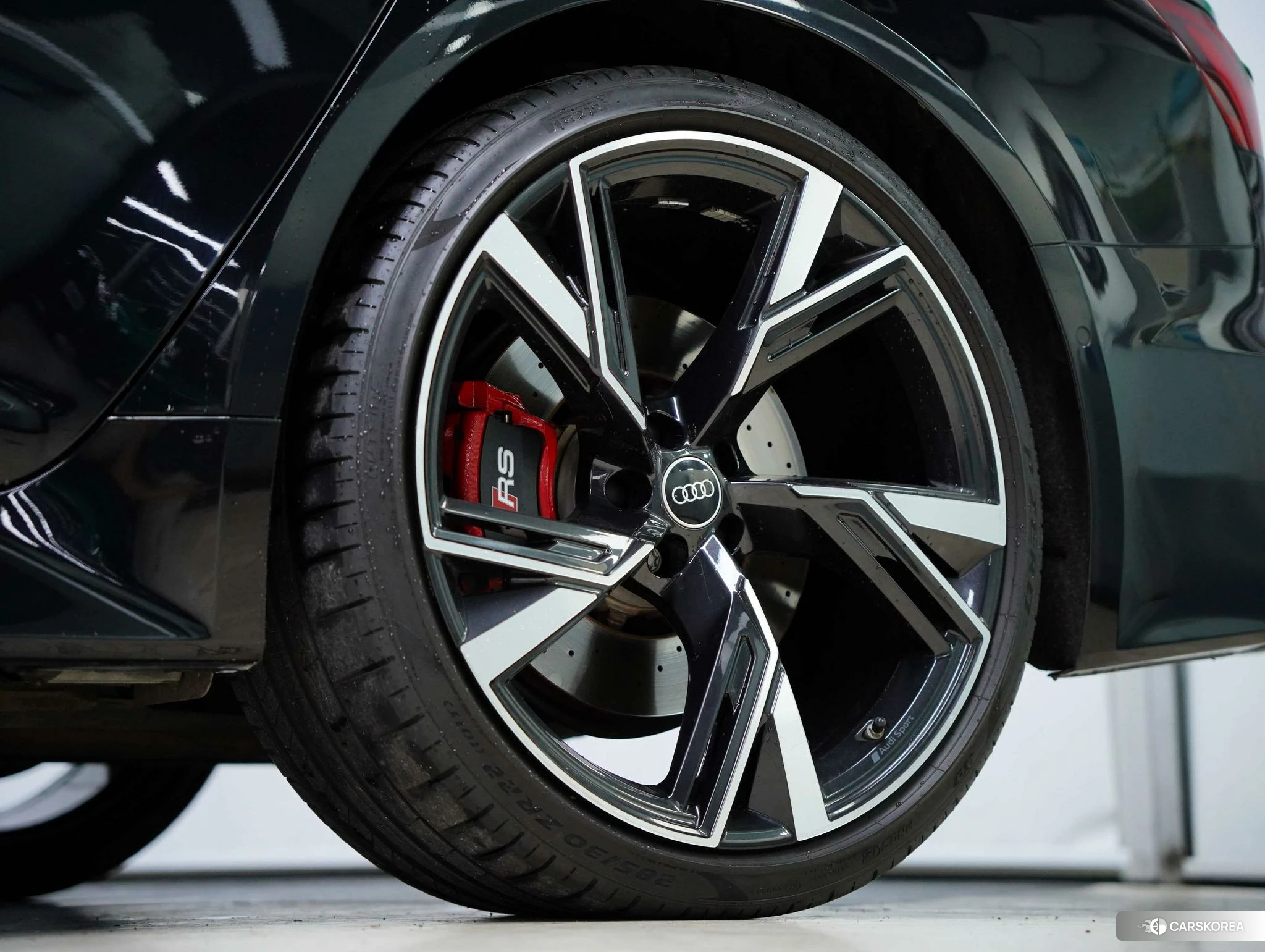 Audi RS 6 id 4499186 из Китая 33