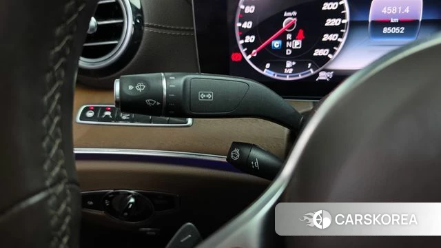 Mercedes-Benz E-Class W213 id 4907111 из Кореи 33