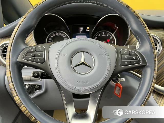 Mercedes-Benz V-class id 4275268 из Китая 33