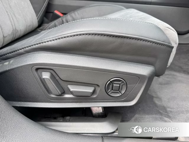 Audi A6L id 4259550 из Китая 33