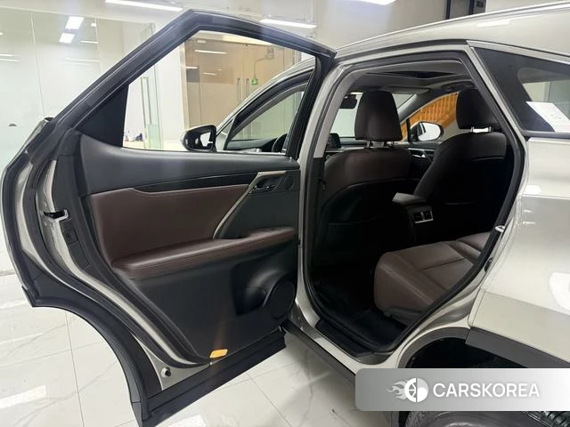 Lexus RX id 4314734 из Китая 33