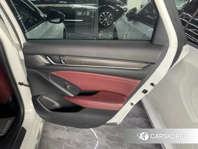 Honda Yingshipai id 4307783 из Китая 33