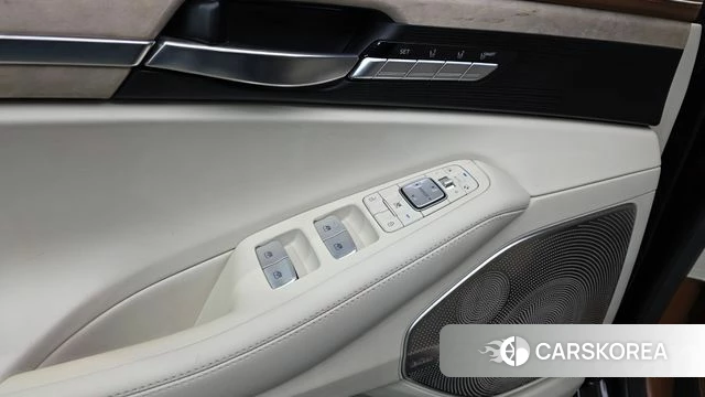 Genesis G90 id 4525598 из Кореи 33
