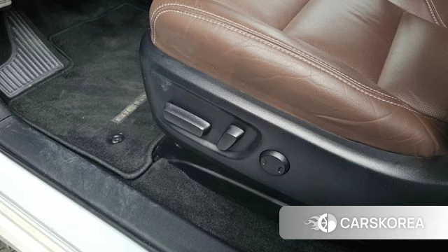 Toyota Sienna id 4417407 из Кореи 33