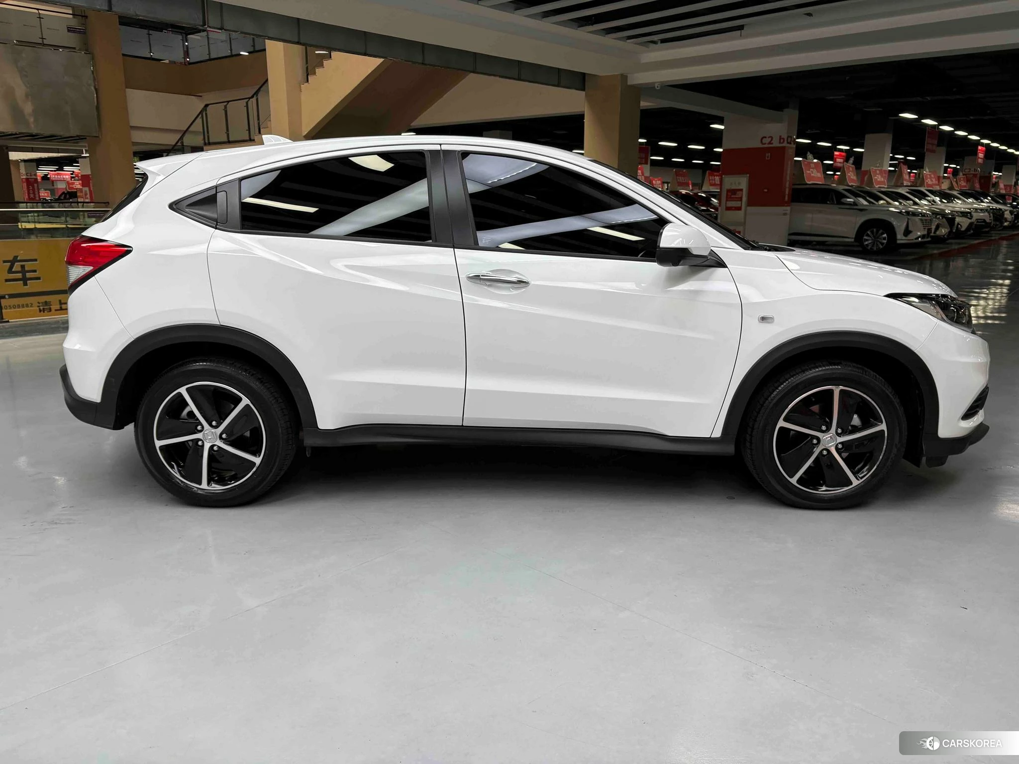 Honda Vezel id 4453836 из Китая 33