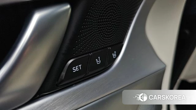 Genesis G70 id 4403216 из Кореи 33