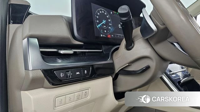 Kia Carnival 4th generation id 4250393 из Кореи 33