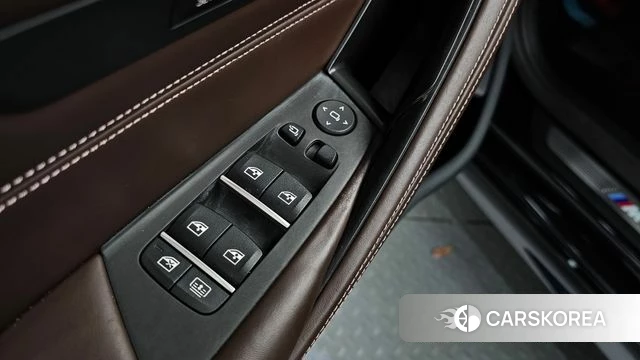 BMW 5 Series (G30) id 4345119 из Кореи 33