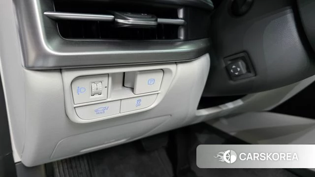 Hyundai Grandeur (GN7) id 4480822 из Кореи 33