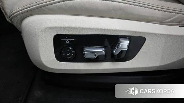 BMW X7 (G07) id 4750409 из Кореи 33