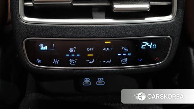 Genesis GV70 id 4540010 из Кореи 33