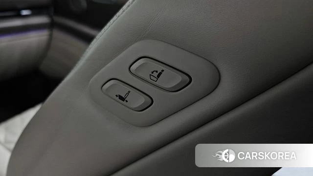 Genesis GV80 id 4187648 из Кореи 33