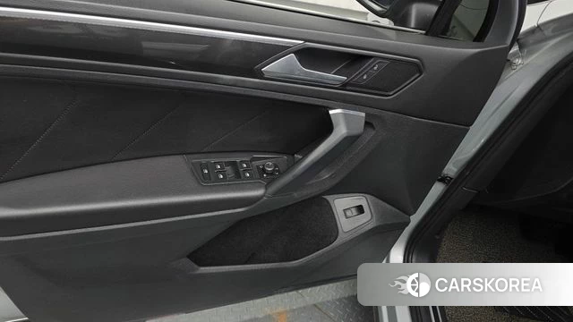 Volkswagen Tiguan second Generation id 4344848 из Кореи 33