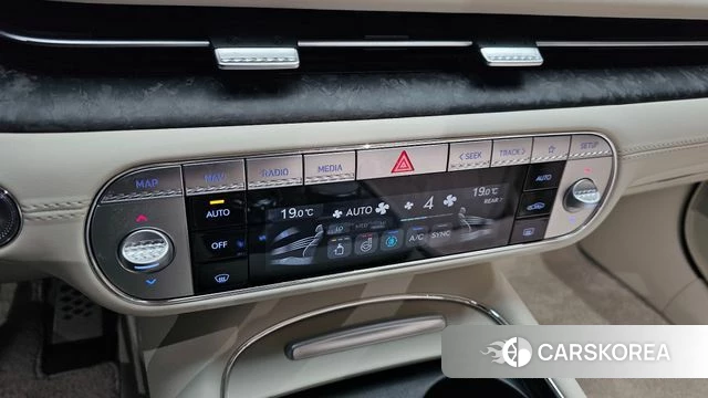 Genesis G90 (RS4) id 4579915 из Кореи 32