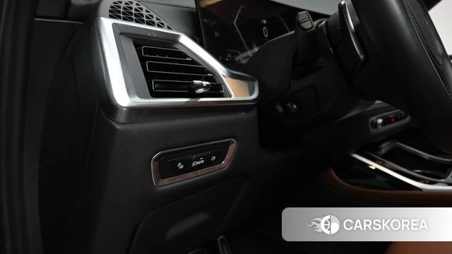 BMW X7 (G07) id 4560805 из Кореи 33