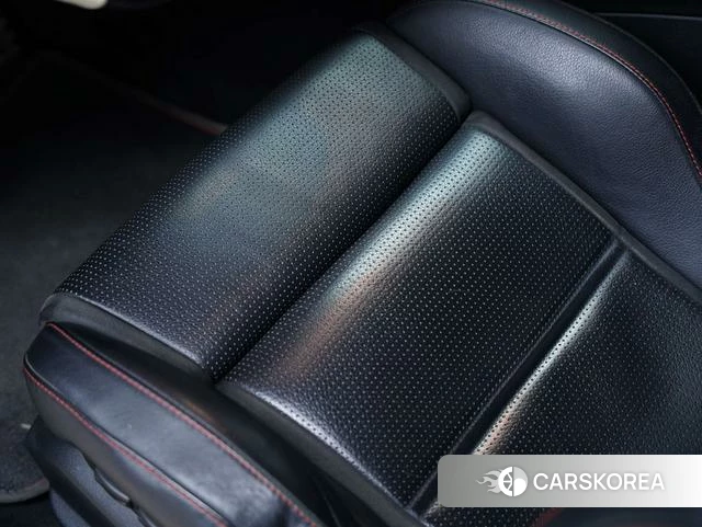 Mercedes-Benz C-class AMG id 4238922 из Китая 33