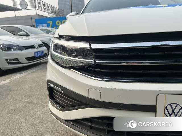 Volkswagen Bora id 4277012 из Китая 33