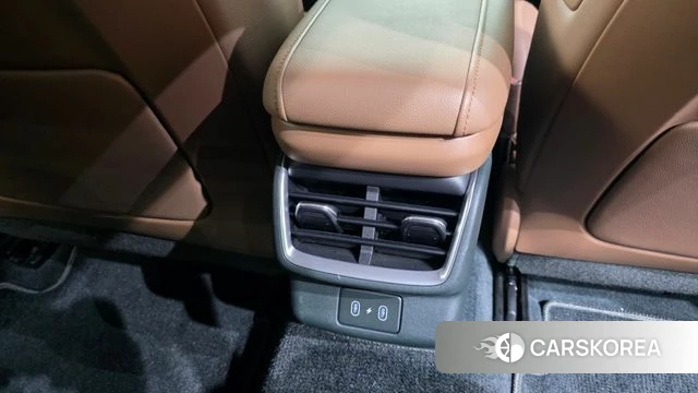 Hyundai Grandeur Hybrid (GN7) id 4315900 из Кореи 33