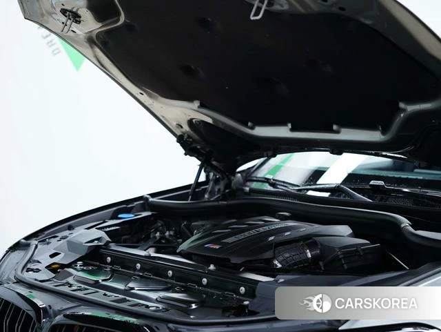 BMW X5 M id 4239124 из Китая 33
