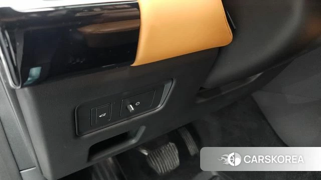 Land Rover Discovery 5 id 4574167 из Кореи 33