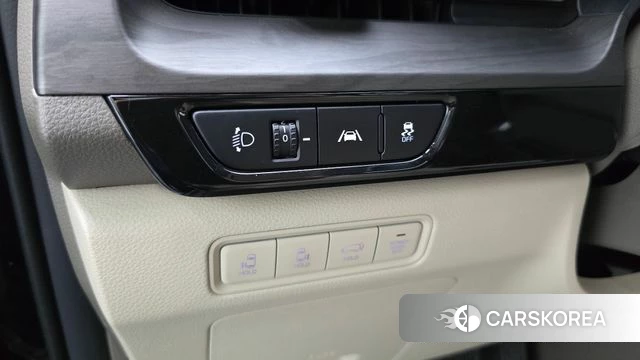 Kia Carnival 4th generation id 4592160 из Кореи 33