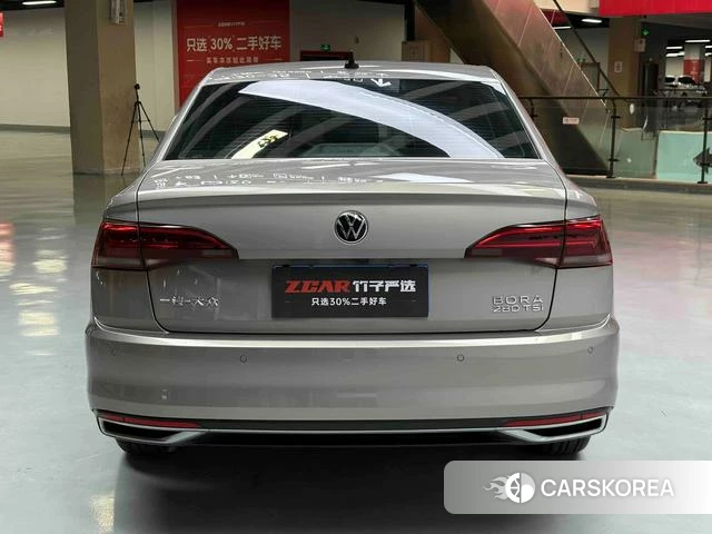 Volkswagen Bora id 4374715 из Китая 33