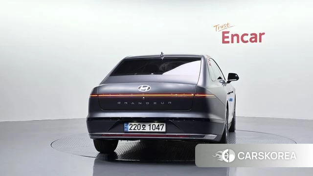 Hyundai Grandeur Hybrid (GN7) id 4500359 из Кореи 28