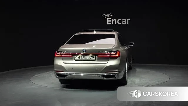 BMW 7 Series (G11) id 3717906 из Кореи 14