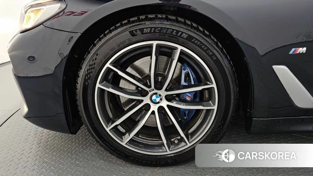 BMW 5 Series (G30) id 4864513 из Кореи 27