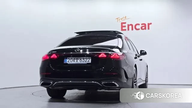 Mercedes-Benz E-Class W214 id 3629219 из Кореи 14