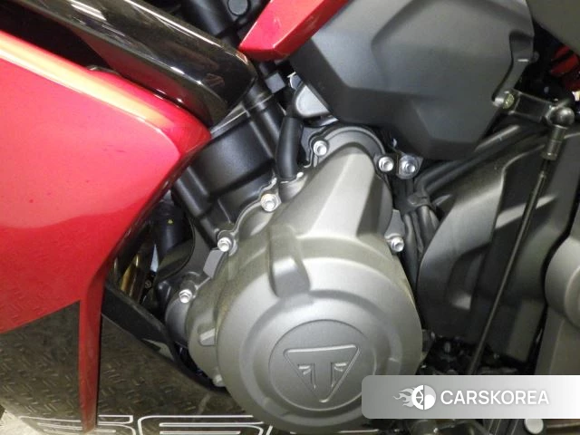 Engine photo